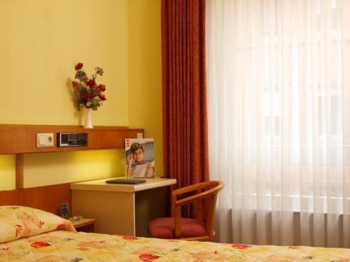 Hotel Zurich لوكسمبورغ الغرفة الصورة